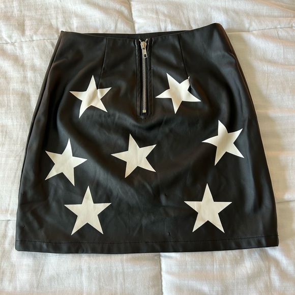 Princess polly leather mini skirt - size 0 - Picture 4 of 4